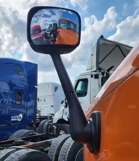 Freightliner Cascadia 125 Left Mirror