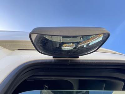 Freightliner Cascadia 126 Right Mirror