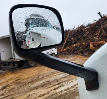 Freightliner Cascadia 126 Left Mirror