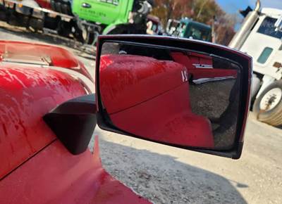 Freightliner Columbia 120 Right Mirror