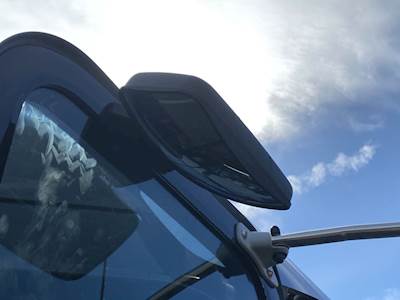 Freightliner Coronado 122 Right Mirror for a 2013 Freightliner Coronado 12