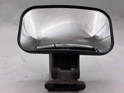 Freightliner M2 112 Right Mirror for a 2007 Freightliner M2 112 Medium Duty