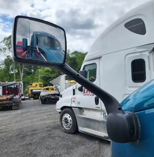 Kenworth T680 Left Mirror