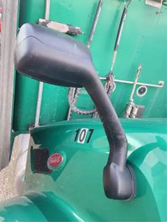 Peterbilt 579 Right Mirror