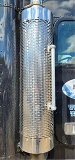 Caterpillar 3406E Muffler Shield for a 2008 Freightliner FLD120SD Glider