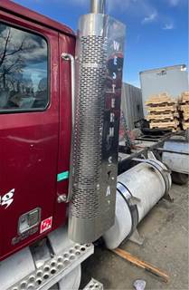 Caterpillar C15 Muffler Shield for a 2008 Western Star 4900 FA