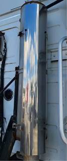 Volvo VED12 Muffler Shield for a 2006 Volvo VNL