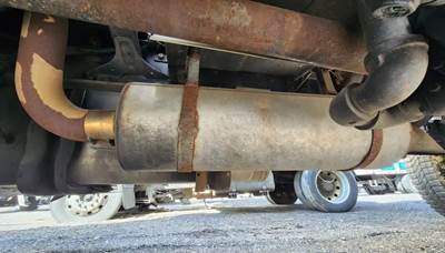 Caterpillar C7 Muffler for a 2006 Freightliner M2 106