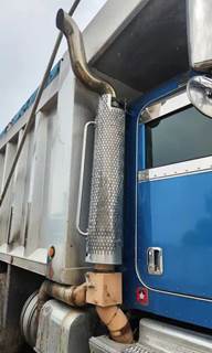 Cummins X15 Muffler for a 2019 Peterbilt 389