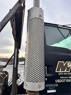 Mercedes-Benz OM460LA Muffler for a 2004 Sterling L9500