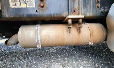 Mercedes-Benz OM906LA Muffler for a 2005 Freightliner M2 106