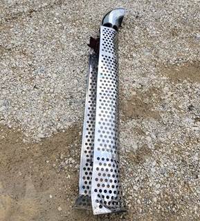 Paccar PX-8 Muffler for a 2010 Kenworth T300