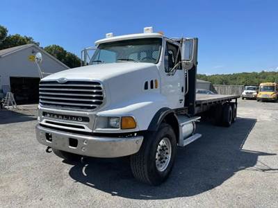 Sterling L9500 Truck