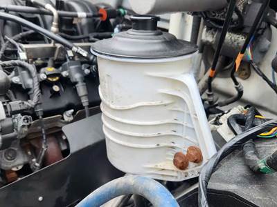 Ford F-650 Power Steering Reservoir