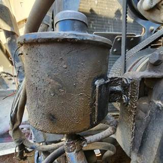 Ford LTL9000 Power Steering Reservoir