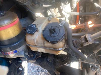 Freightliner Cascadia 113 Power Steering Reservoir