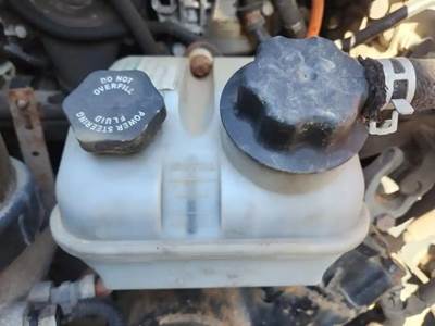 Freightliner Cascadia 113 Power Steering Reservoir