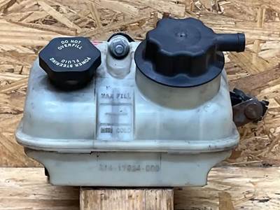 Freightliner Cascadia 116 Power Steering Reservoir