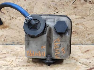 Freightliner Cascadia 125 Power Steering Reservoir