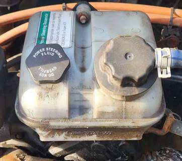 Freightliner Cascadia 126 Power Steering Reservoir