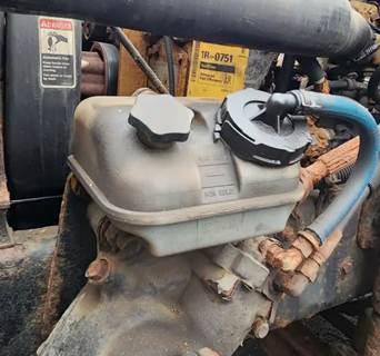 Freightliner M2 106 Power Steering Reservoir