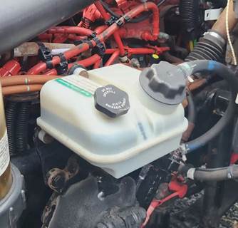 Freightliner M2 106 Power Steering Reservoir