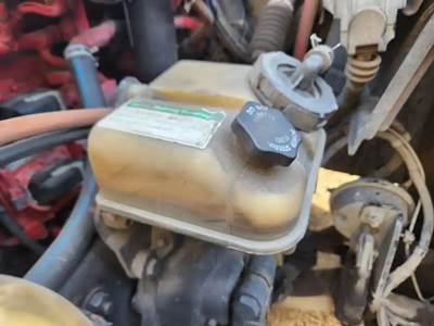 Freightliner M2 106 Power Steering Reservoir