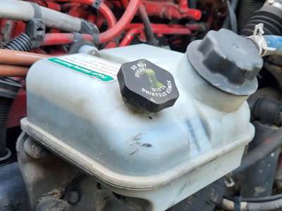 Freightliner M2 106 Power Steering Reservoir