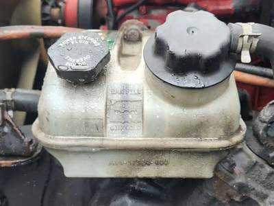 Freightliner M2 106 Power Steering Reservoir