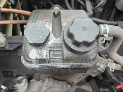 Freightliner M2 106 Power Steering Reservoir