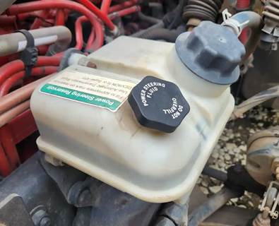 Freightliner M2 106 Power Steering Reservoir