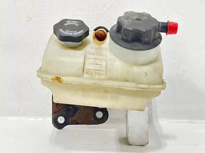 Freightliner M2 112 Power Steering Reservoir for a 2015 Freightliner M2 112 Medium Duty