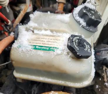 Freightliner M2 112 Power Steering Reservoir for a 2019 Freightliner M2 112 Medium Duty