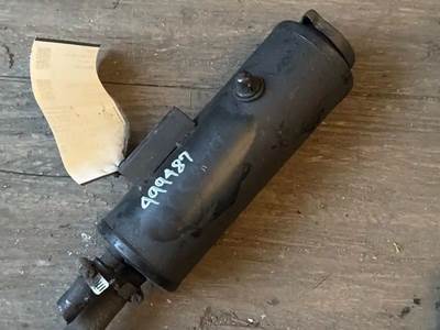 GMC TopKick C7000 Power Steering Reservoir for a 1991 GMC C7000 Topkick