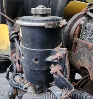 International 2574 Power Steering Reservoir