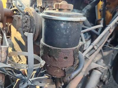 International 2574 Power Steering Reservoir