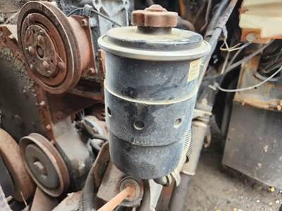 International 2574 Power Steering Reservoir