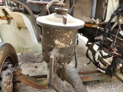 International 4200 Power Steering Reservoir