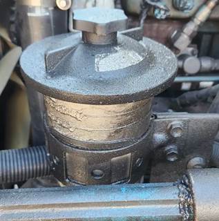 International 4300 Power Steering Reservoir