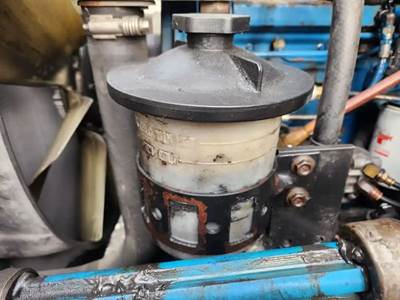 International 4400 Power Steering Reservoir