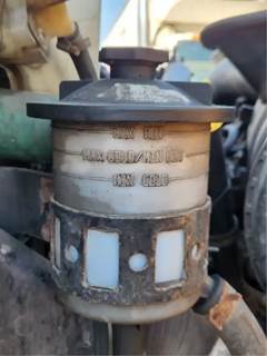 International 7400 Power Steering Reservoir