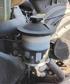 International 7400 Power Steering Reservoir