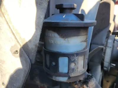 International 9200i Power Steering Reservoir