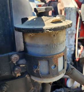 International 9400i Power Steering Reservoir