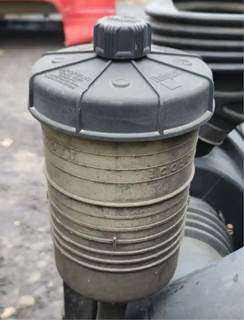 International CF500 Power Steering Reservoir