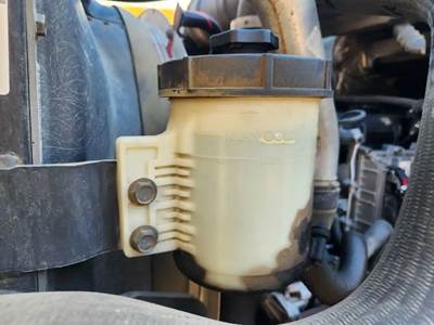 International CT660 Power Steering Reservoir