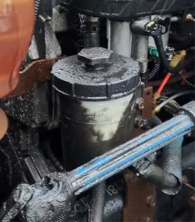 International DuraStar 4300 Power Steering Reservoir