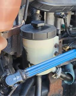 International DuraStar 4300 Power Steering Reservoir