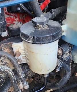 International DuraStar 4300 Power Steering Reservoir