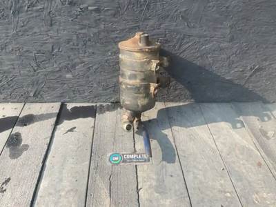 International F9370 Power Steering Reservoir for a 1997 International F-9370